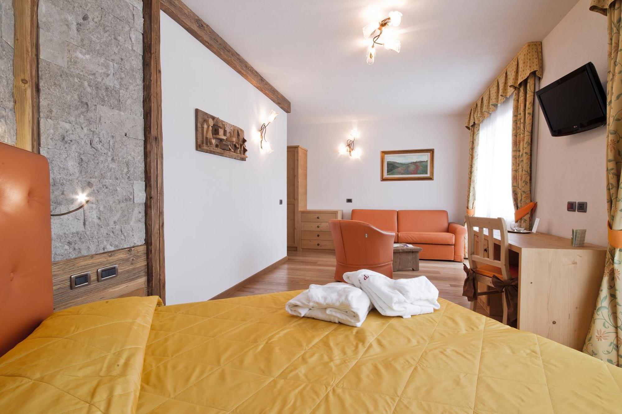 Alpenhotel Panorama Campitello di Fassa Eksteriør bilde