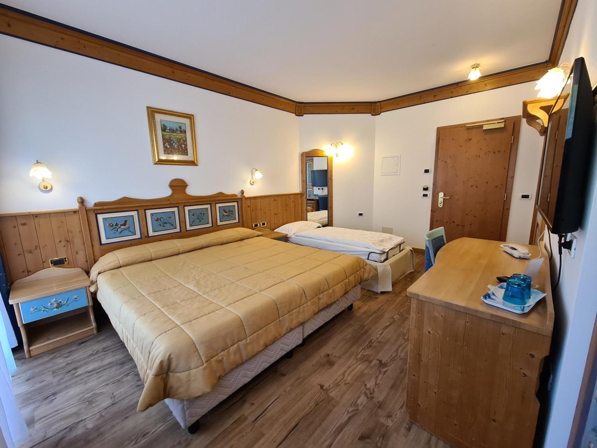 Alpenhotel Panorama Campitello di Fassa Eksteriør bilde