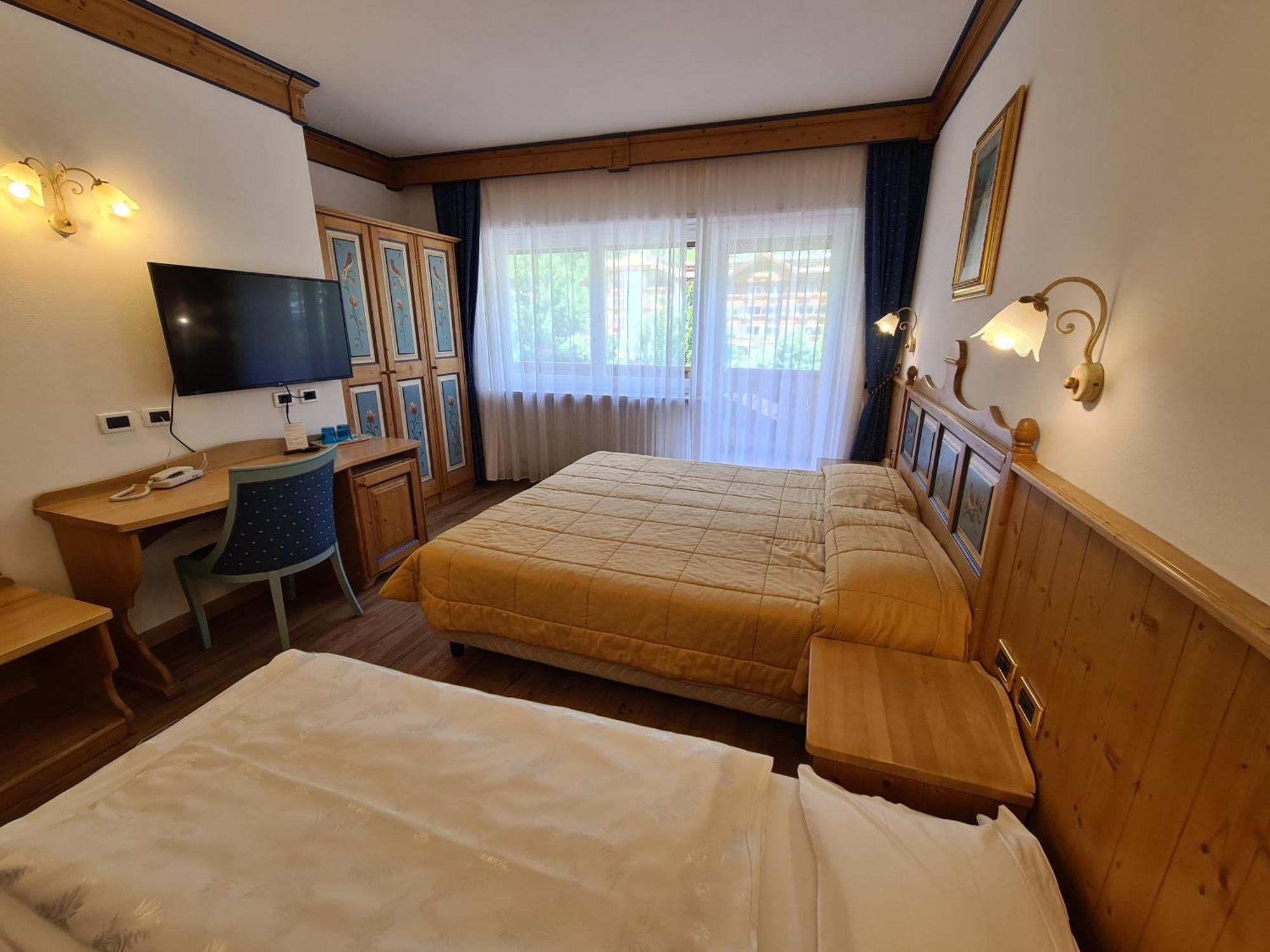 Alpenhotel Panorama Campitello di Fassa Eksteriør bilde