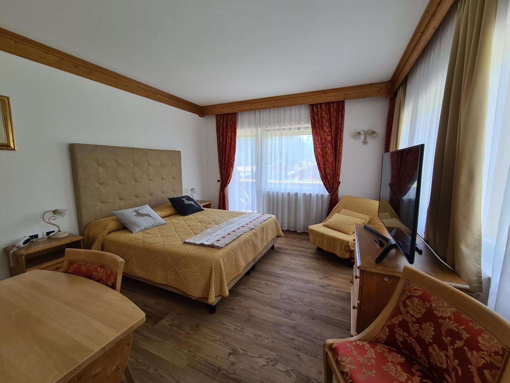 Alpenhotel Panorama Campitello di Fassa Eksteriør bilde